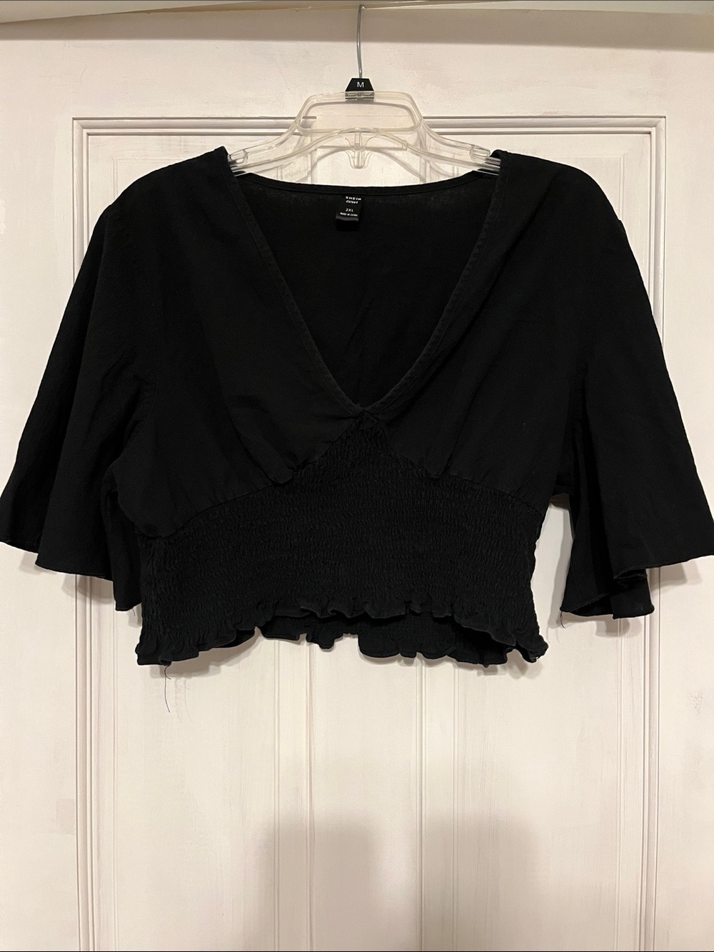 SHEIN curve crop top